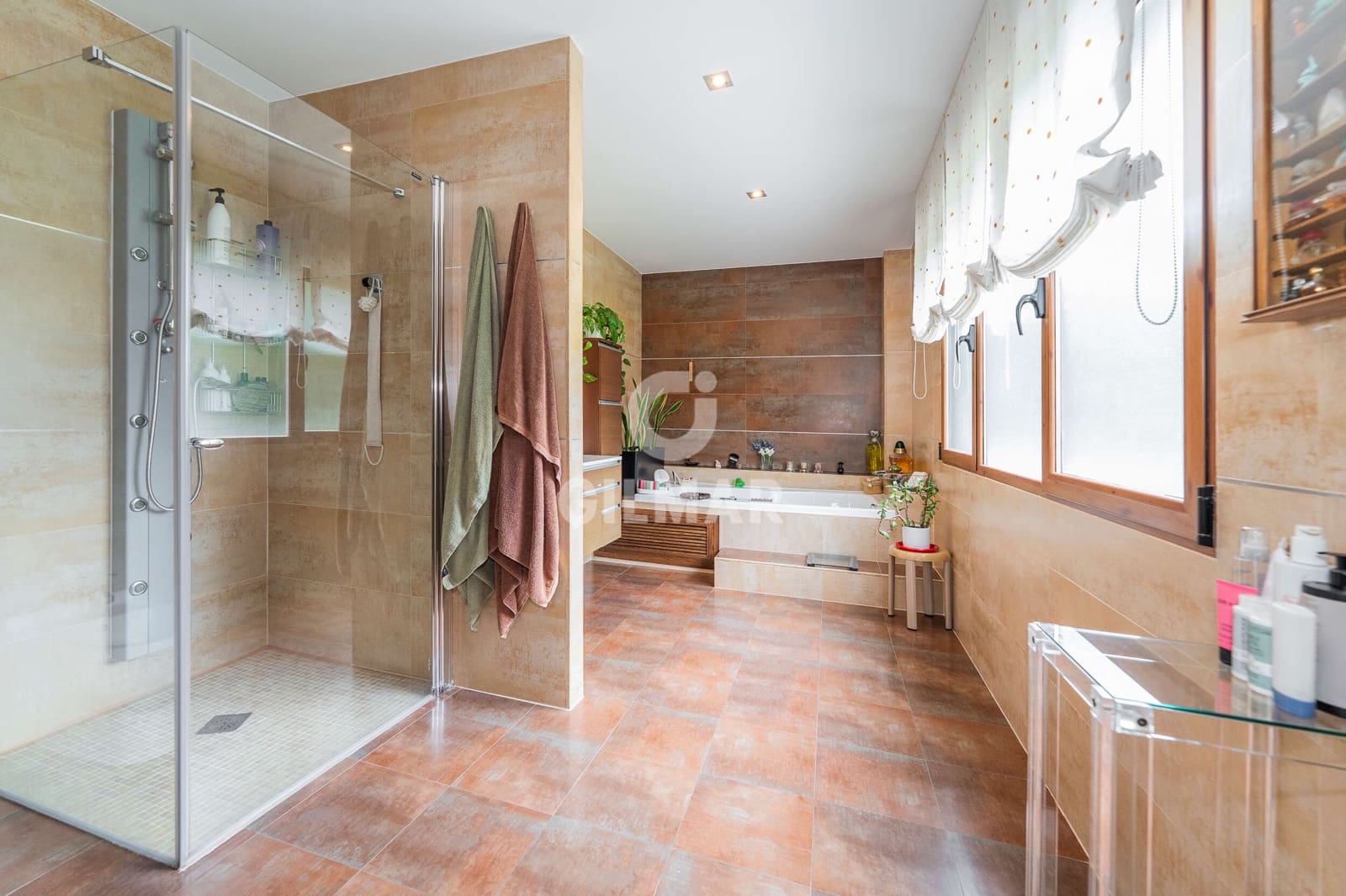 6 chambre Villa/Maison à vendre à Fuente el Saz de Jarama avec piscine garage - 1 990 000 € (Ref: 9949030)