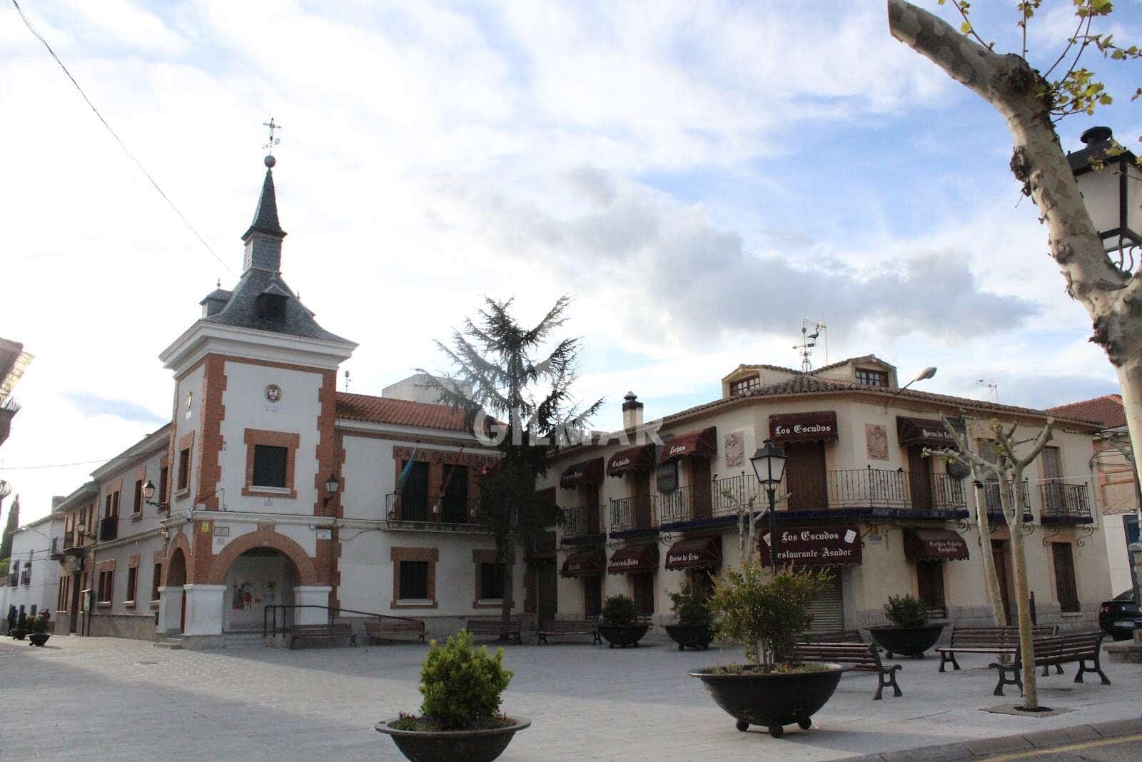 6 chambre Villa/Maison à vendre à Fuente el Saz de Jarama avec piscine garage - 1 990 000 € (Ref: 9949030)