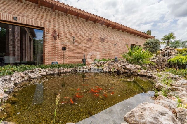 6 chambre Villa/Maison à vendre à Fuente el Saz de Jarama avec piscine garage - 1 990 000 € (Ref: 9949030)