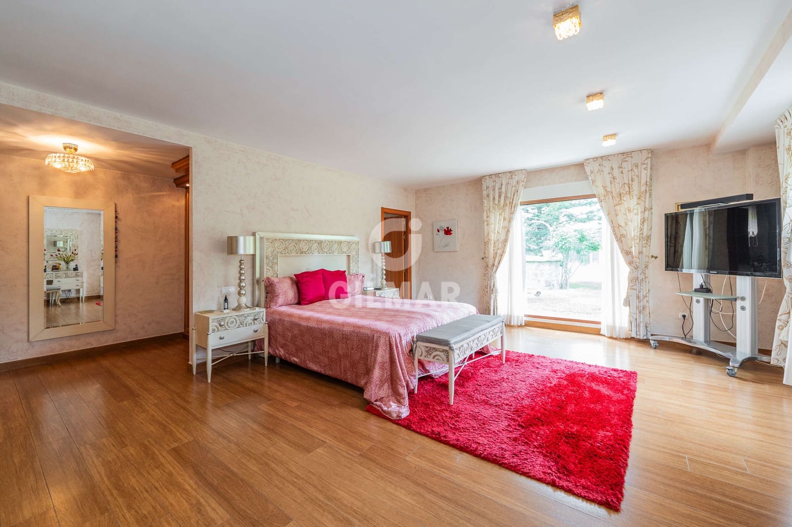 6 chambre Villa/Maison à vendre à Fuente el Saz de Jarama avec piscine garage - 1 990 000 € (Ref: 9949030)