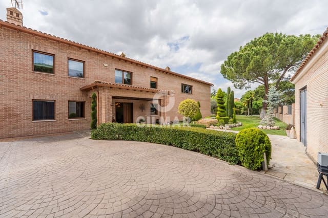 6 chambre Villa/Maison à vendre à Fuente el Saz de Jarama avec piscine garage - 1 990 000 € (Ref: 9949030)