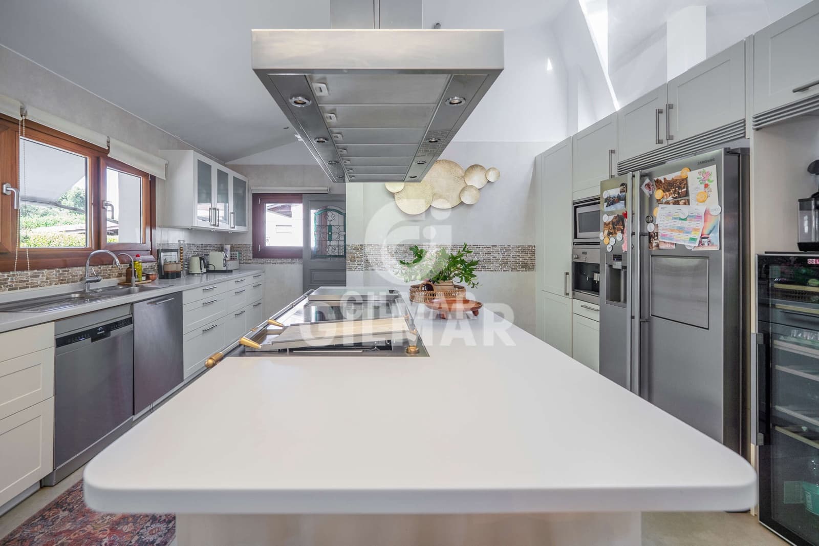 7 chambre Villa/Maison à vendre à San Sebastian de los Reyes avec piscine garage - 2 100 000 € (Ref: 9949031)