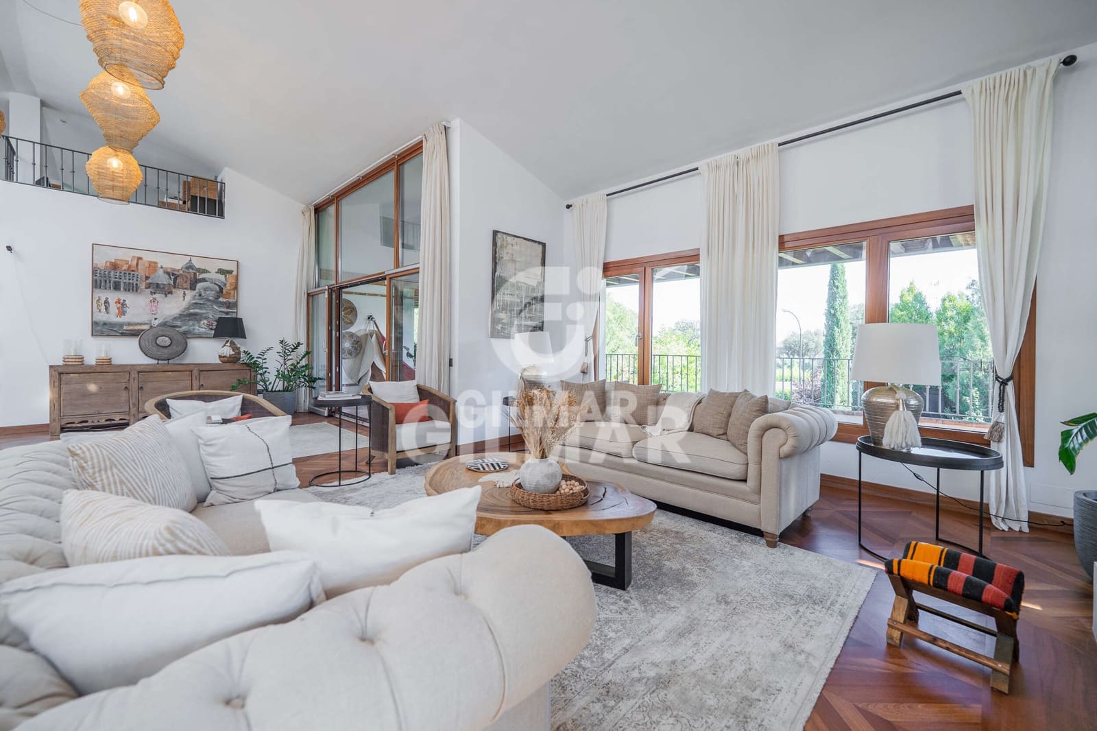 7 chambre Villa/Maison à vendre à San Sebastian de los Reyes avec piscine garage - 2 100 000 € (Ref: 9949031)