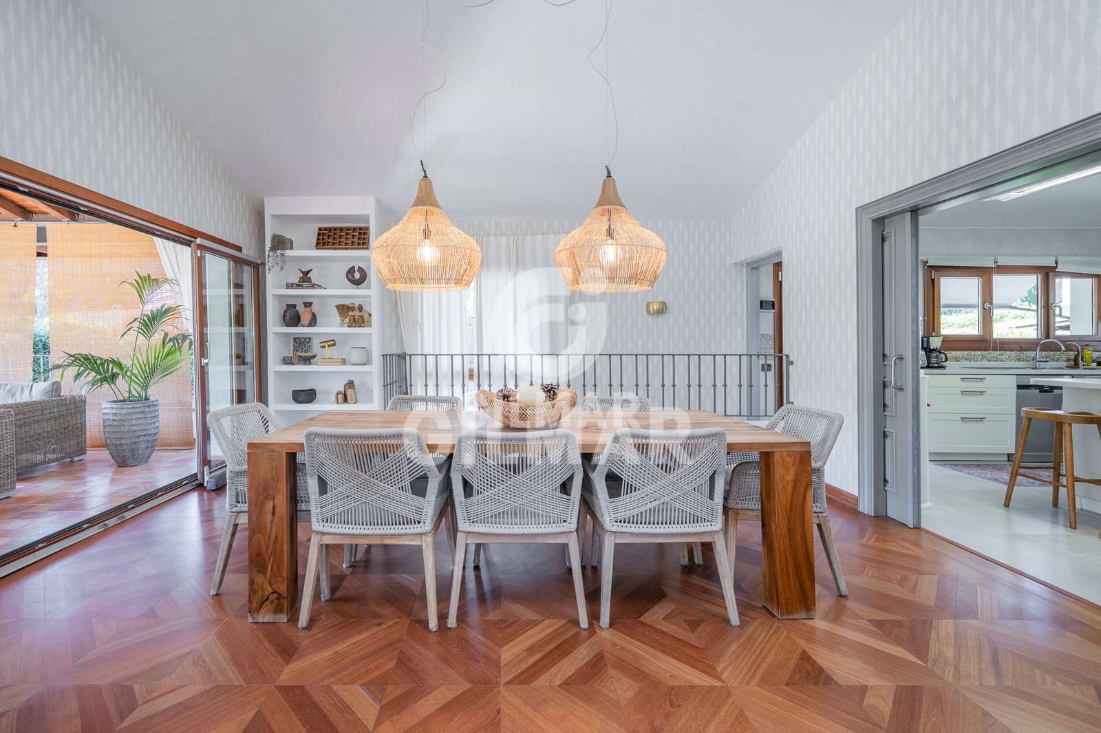 7 chambre Villa/Maison à vendre à San Sebastian de los Reyes avec piscine garage - 2 100 000 € (Ref: 9949031)