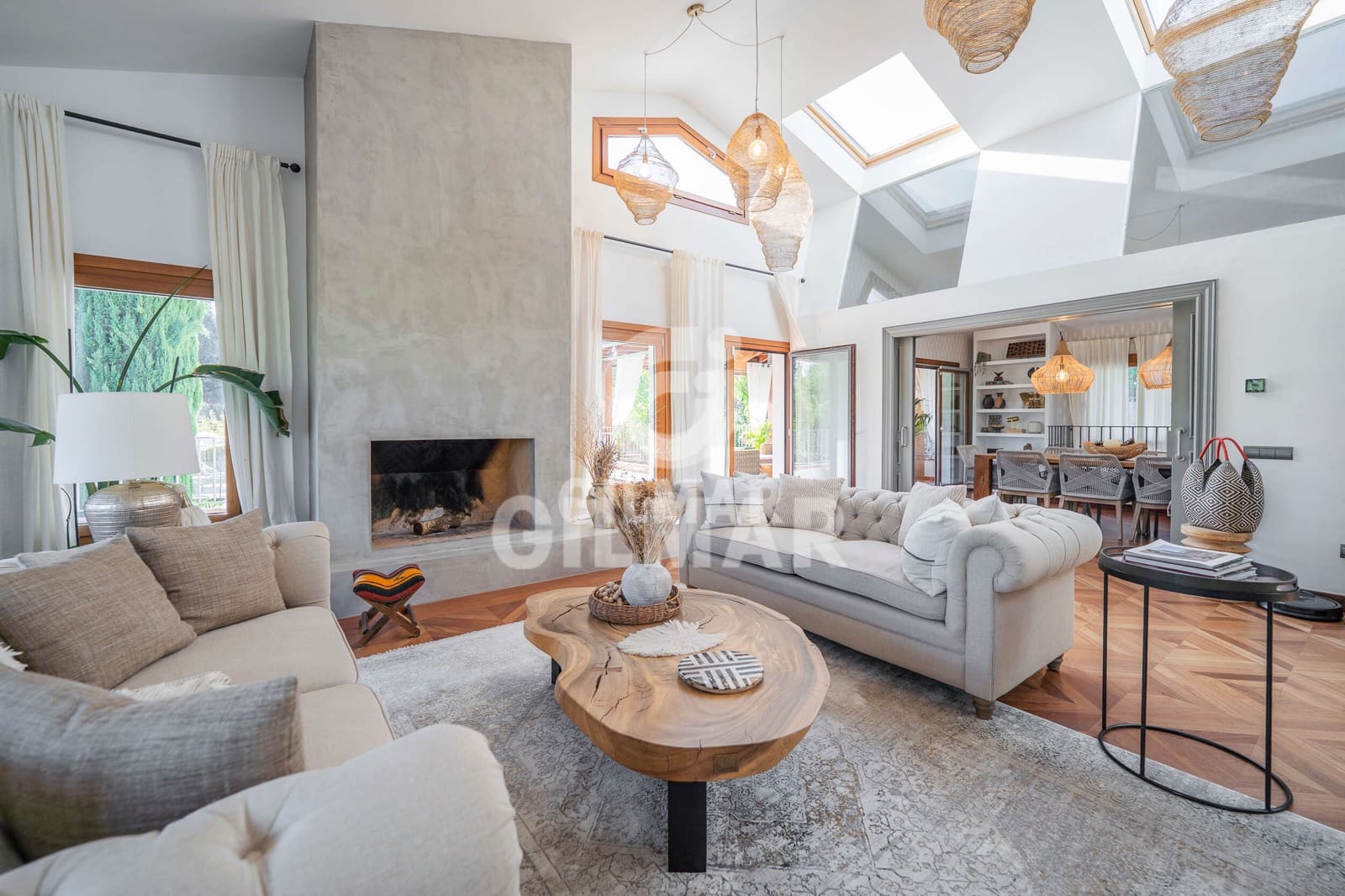 7 chambre Villa/Maison à vendre à San Sebastian de los Reyes avec piscine garage - 2 100 000 € (Ref: 9949031)