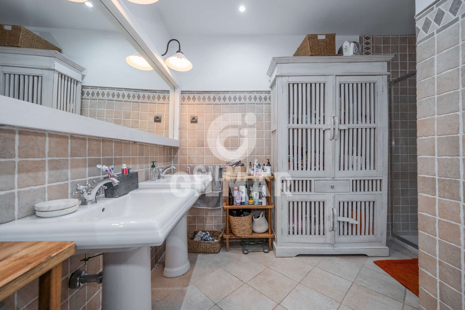 7 chambre Villa/Maison à vendre à San Sebastian de los Reyes avec piscine garage - 2 100 000 € (Ref: 9949031)