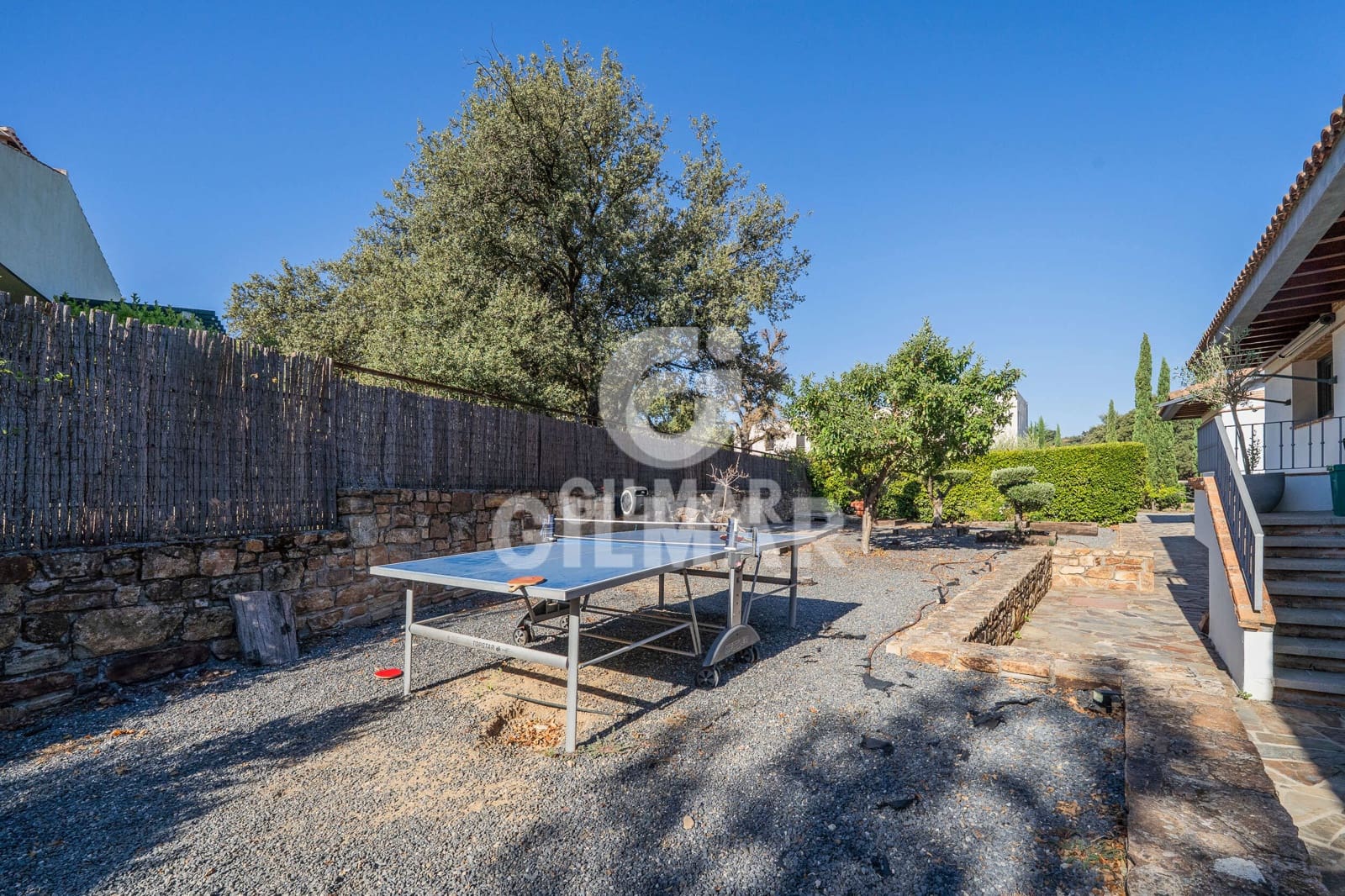7 chambre Villa/Maison à vendre à San Sebastian de los Reyes avec piscine garage - 2 100 000 € (Ref: 9949031)