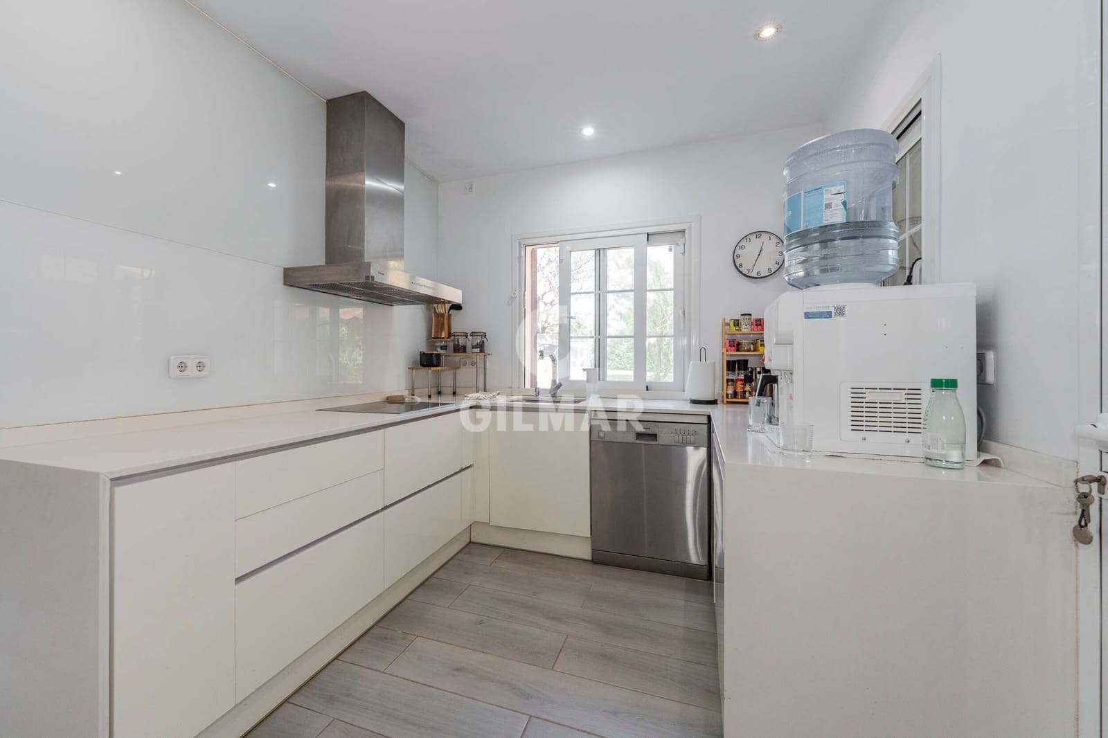 4 chambre Villa/Maison à vendre à San Agustin del Guadalix avec piscine garage - 1 360 000 € (Ref: 9949033)