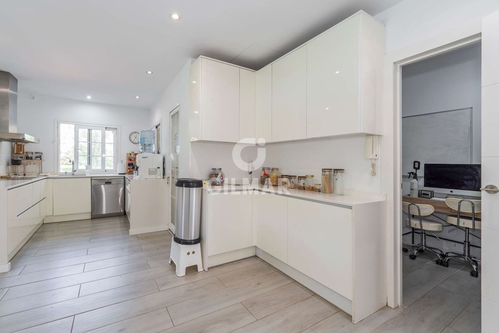 4 chambre Villa/Maison à vendre à San Agustin del Guadalix avec piscine garage - 1 360 000 € (Ref: 9949033)