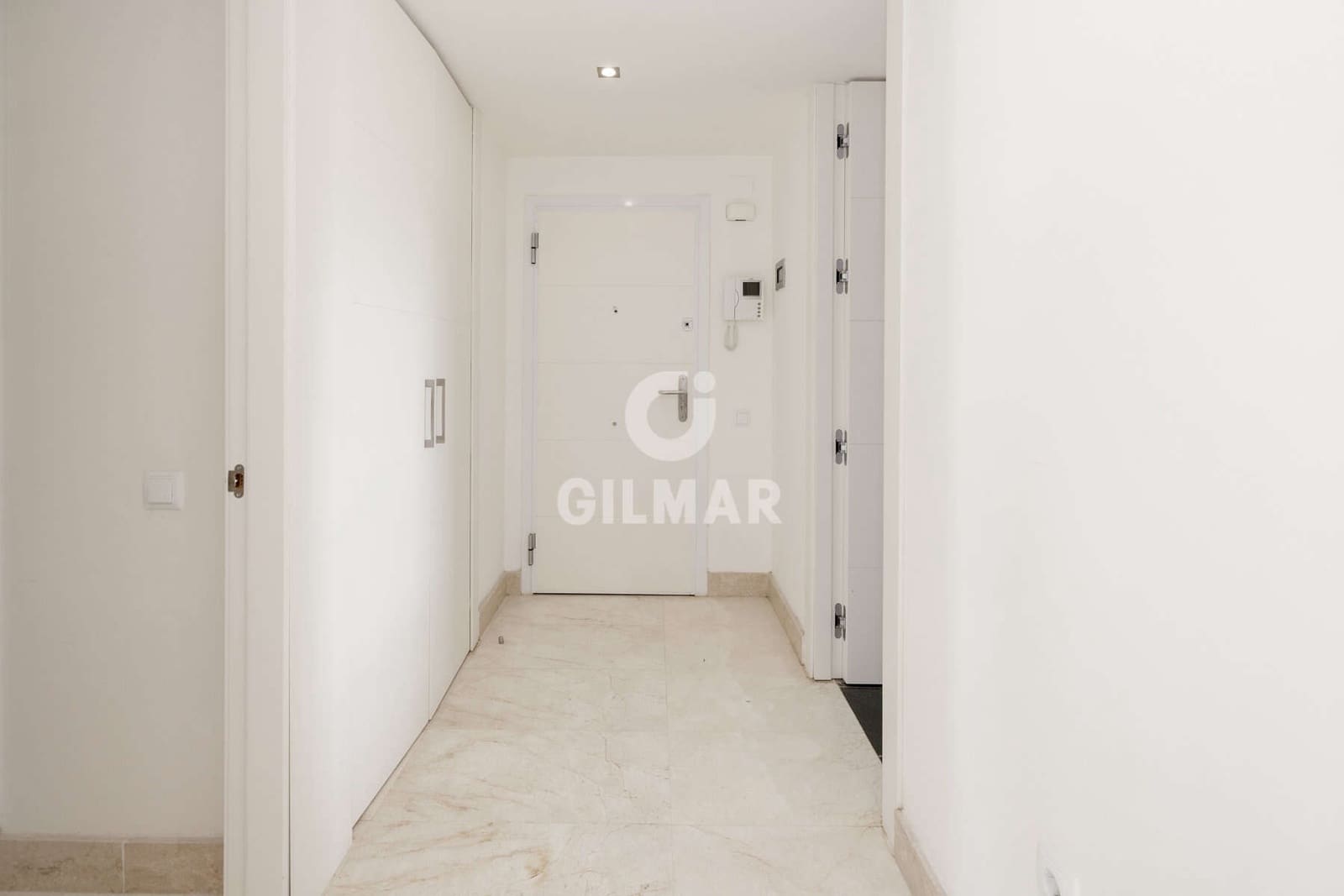 3 sypialnia Mieszkanie na sprzedaż w Manilva z basenem garażem - 450 000 € (Ref: 9950372)