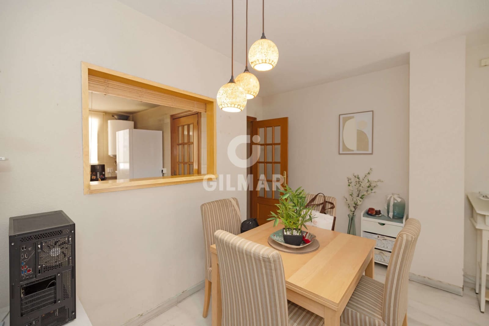 2 bedroom Flat for sale in Estepona with garage - € 420,000 (Ref: 9950373)