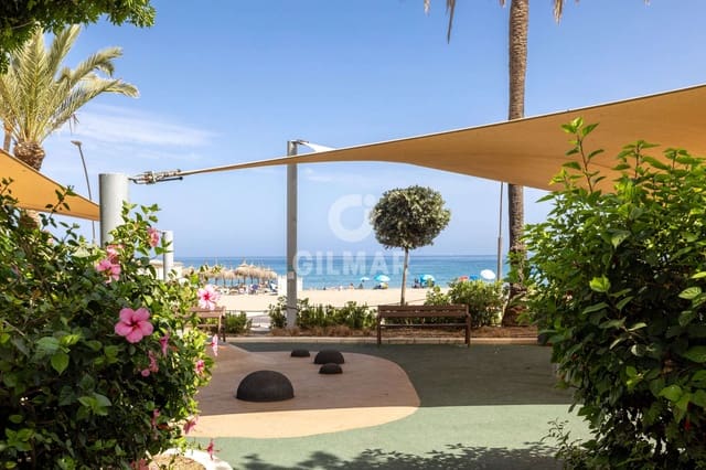 2 chambre Appartement à vendre à Centro, Estepona avec garage - 420 000 € (Ref: 9950373)