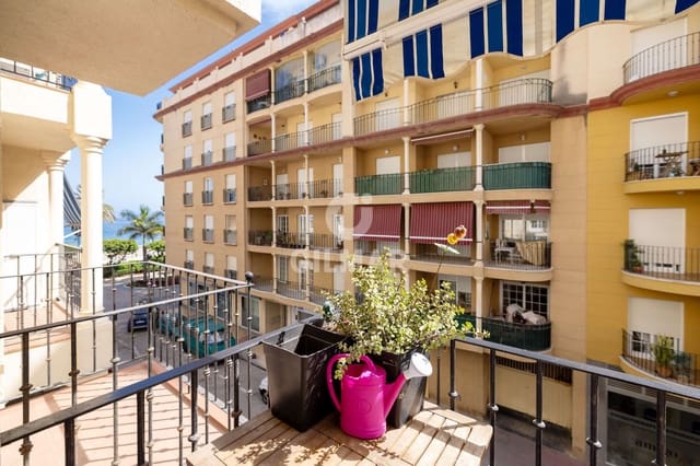 2 chambre Appartement à vendre à Centro, Estepona avec garage - 420 000 € (Ref: 9950373)