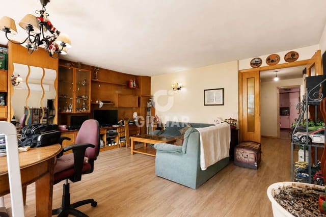 Piso de 4 habitaciones en Pilar, Madrid ciudad en venta - 780.000 € (Ref: 9950629)