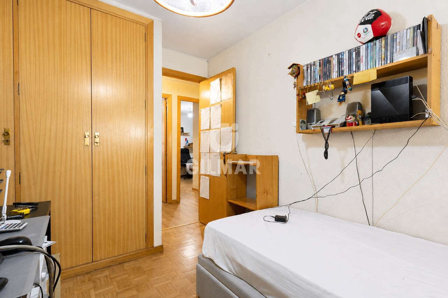 4 soveværelse Lejlighed til salg i Madrid by - € 780.000 (Ref: 9950629)