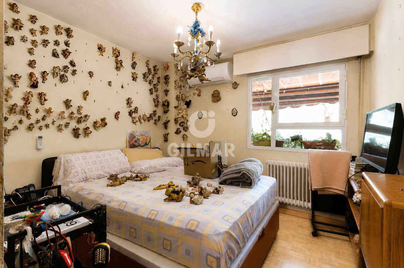 4 soveværelse Lejlighed til salg i Madrid by - € 780.000 (Ref: 9950629)