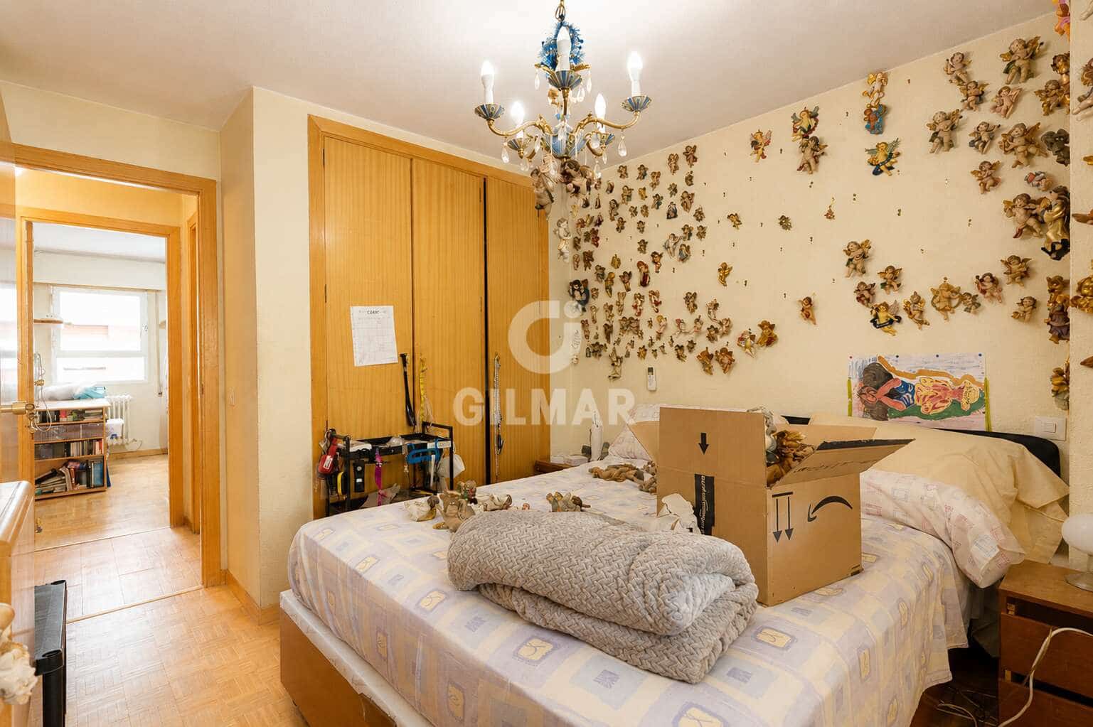 4 soveværelse Lejlighed til salg i Madrid by - € 780.000 (Ref: 9950629)