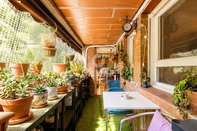 Piso de 4 habitaciones en Pilar, Madrid ciudad en venta - 780.000 € (Ref: 9950629)
