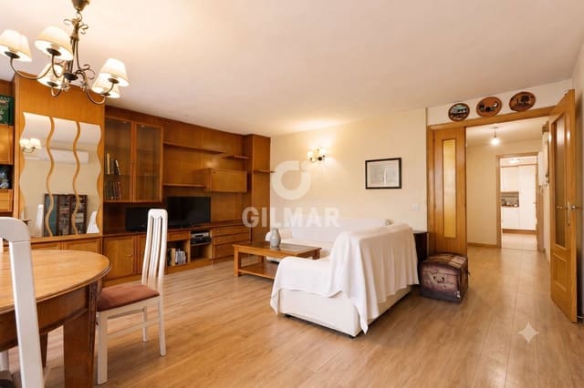 Piso de 4 habitaciones en Pilar, Madrid ciudad en venta - 780.000 € (Ref: 9950629)