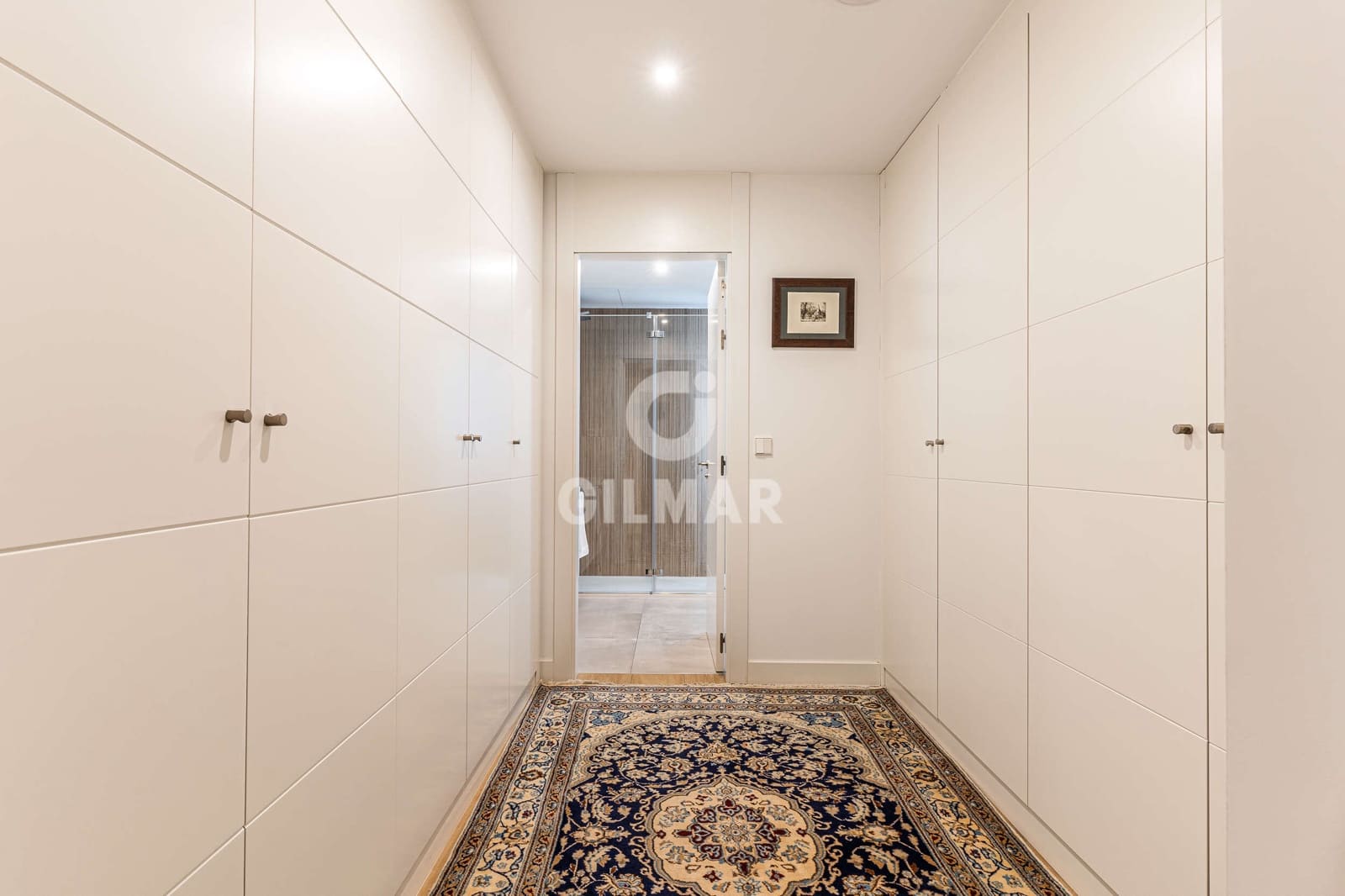 5 soverom Kjedet enebolig til salgs i Madrid by med svømmebasseng garasje - € 1 700 000 (Ref: 9953096)
