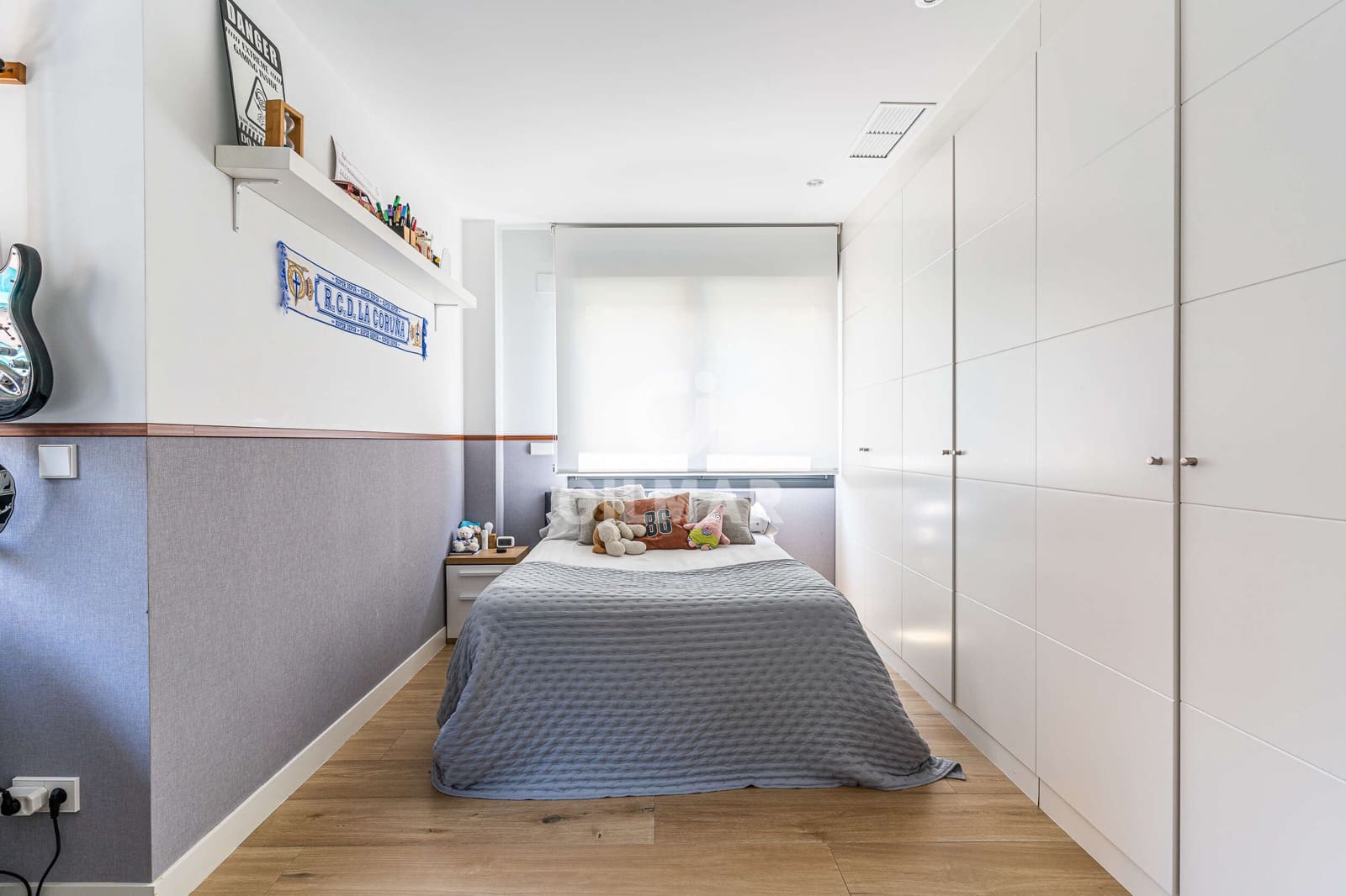 5 soverom Kjedet enebolig til salgs i Madrid by med svømmebasseng garasje - € 1 700 000 (Ref: 9953096)