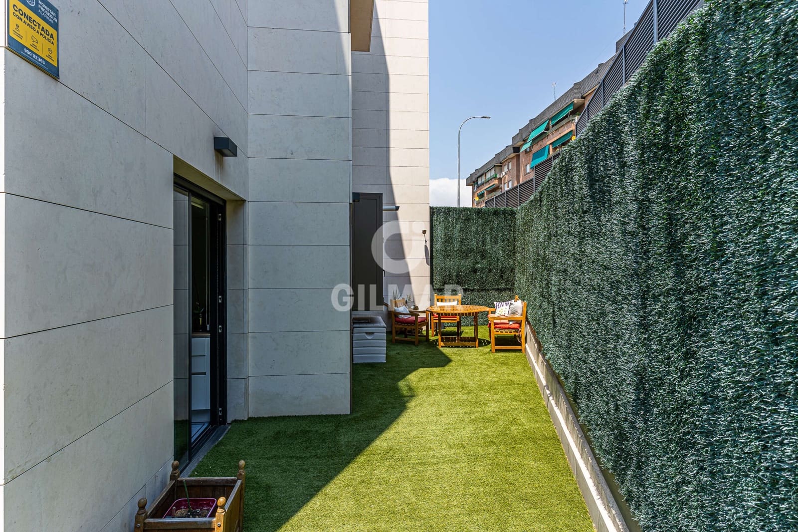 5 soverom Kjedet enebolig til salgs i Madrid by med svømmebasseng garasje - € 1 700 000 (Ref: 9953096)
