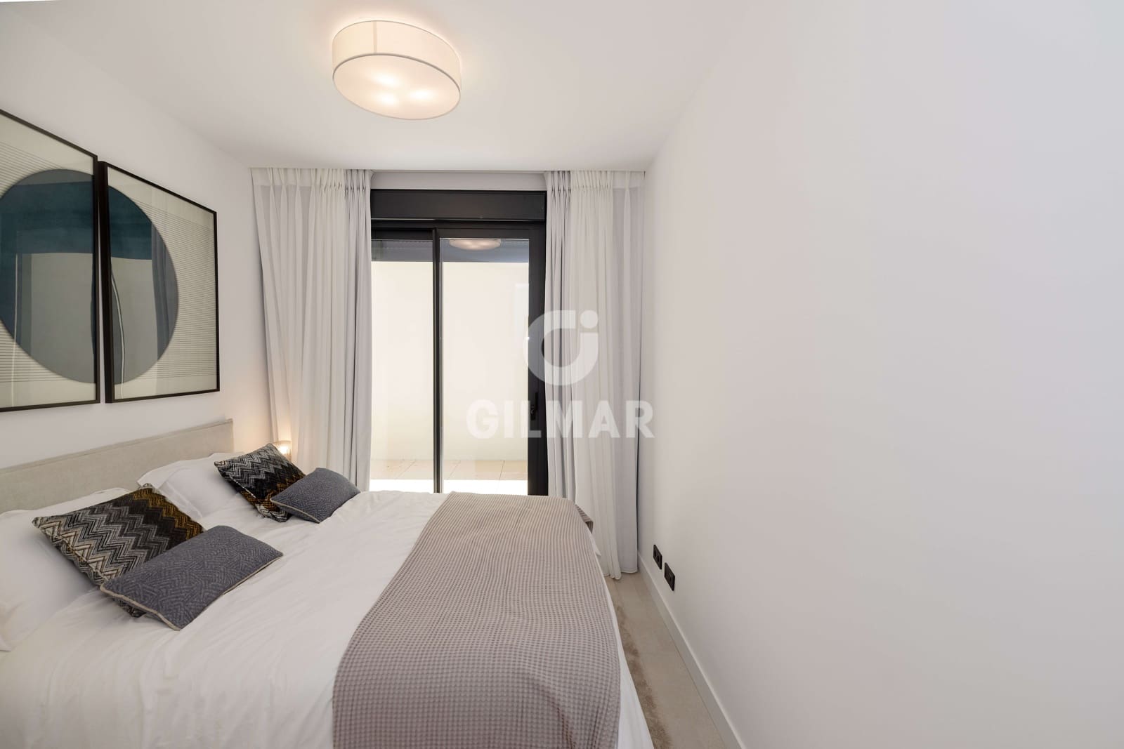 3 Zimmer Wohnung zu verkaufen in Marbella mit Pool Garage - 850.000 € (Ref: 9953261)