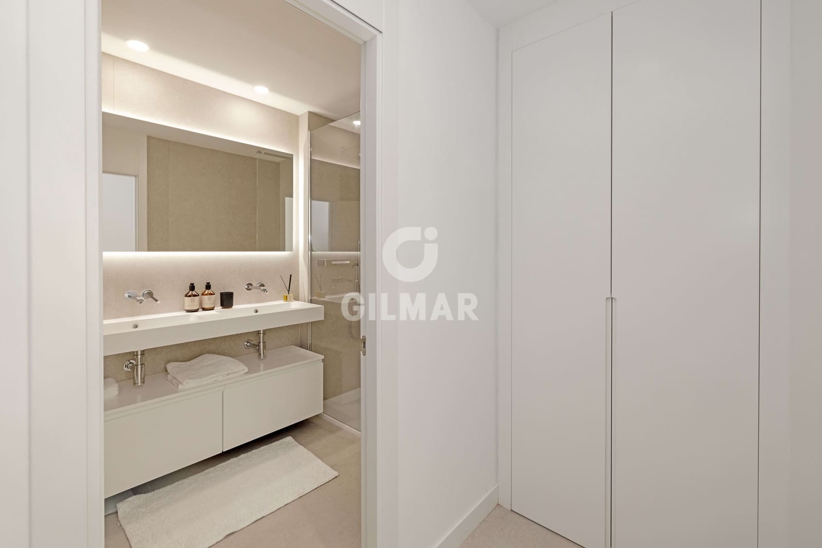 3 Zimmer Wohnung zu verkaufen in Marbella mit Pool Garage - 850.000 € (Ref: 9953261)
