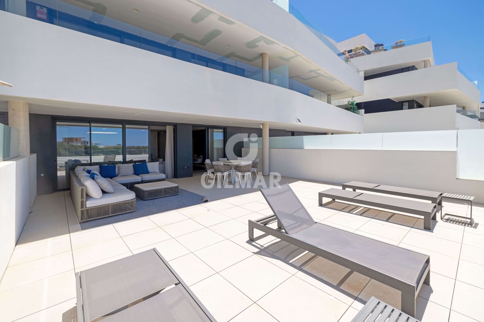 3 Zimmer Wohnung zu verkaufen in Marbella mit Pool Garage - 850.000 € (Ref: 9953261)