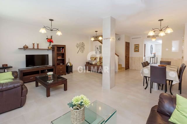 4 sypialnia Dom blizniak na sprzedaż w Tarifa z basenem garażem - 900 000 € (Ref: 9956638)