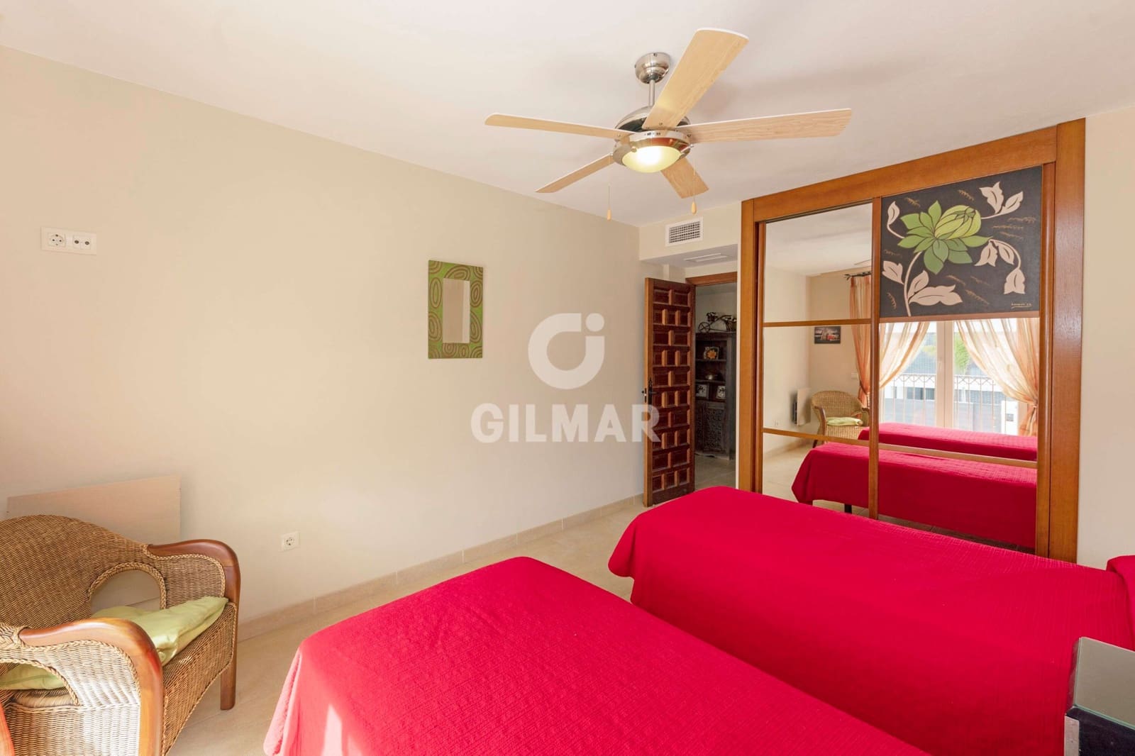 4 sypialnia Dom blizniak na sprzedaż w Tarifa z basenem garażem - 900 000 € (Ref: 9956638)