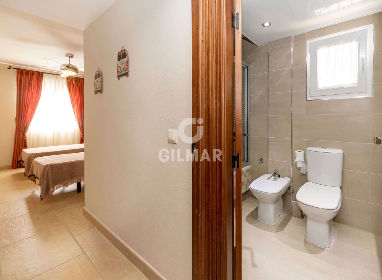 4 sypialnia Dom blizniak na sprzedaż w Tarifa z basenem garażem - 900 000 € (Ref: 9956638)