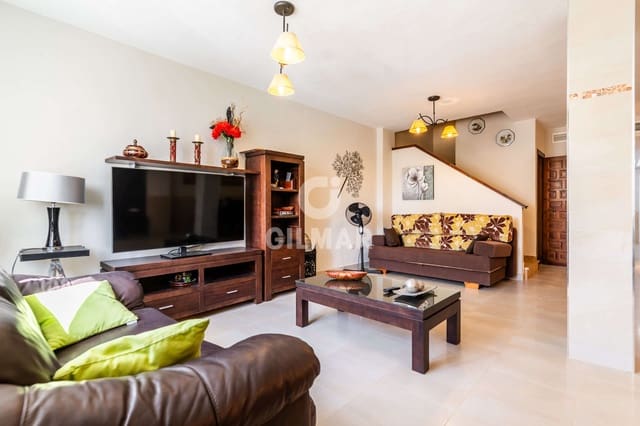 4 soveværelse Semi-Rækkehus til salg i Tarifa med swimmingpool garage - € 900.000 (Ref: 9956638)