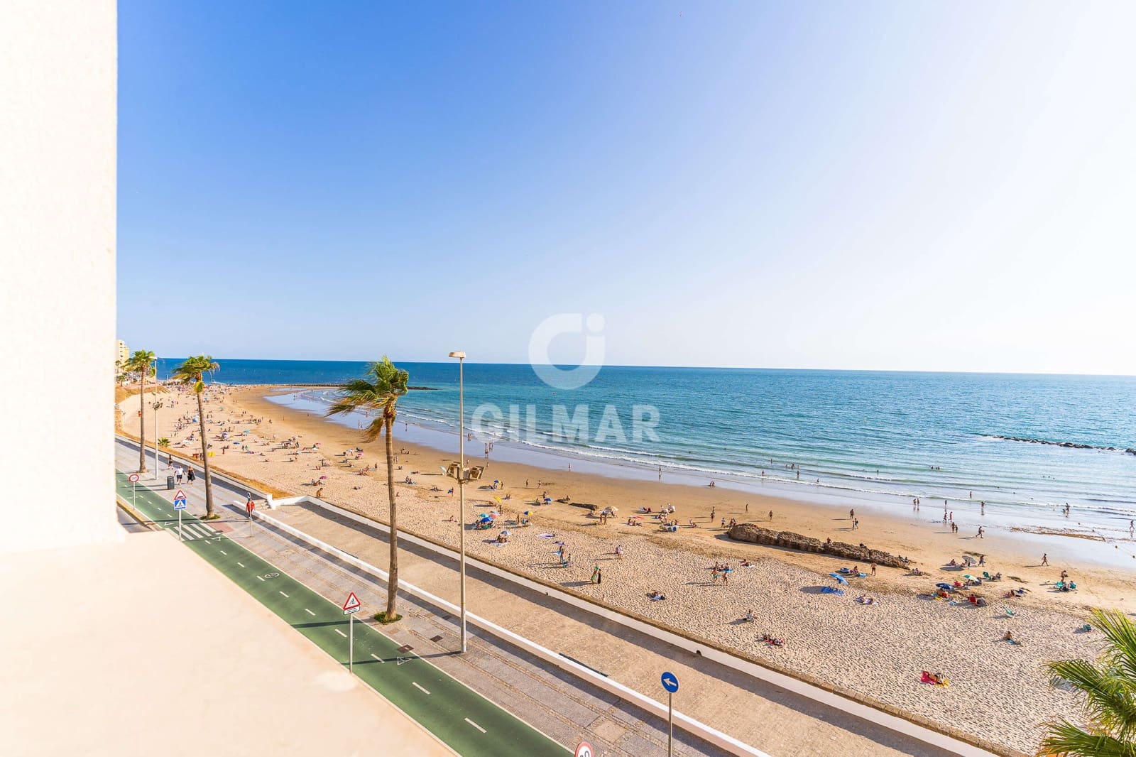 Piso de 5 habitaciones en Cádiz ciudad en venta con garaje - 990.000 € (Ref: 9956785)