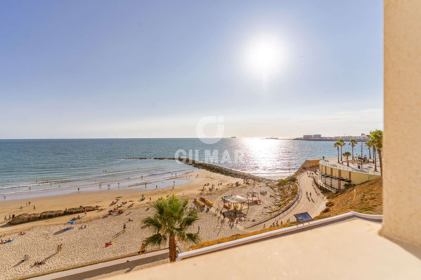 Piso de 5 habitaciones en Cádiz ciudad en venta con garaje - 990.000 € (Ref: 9956785)