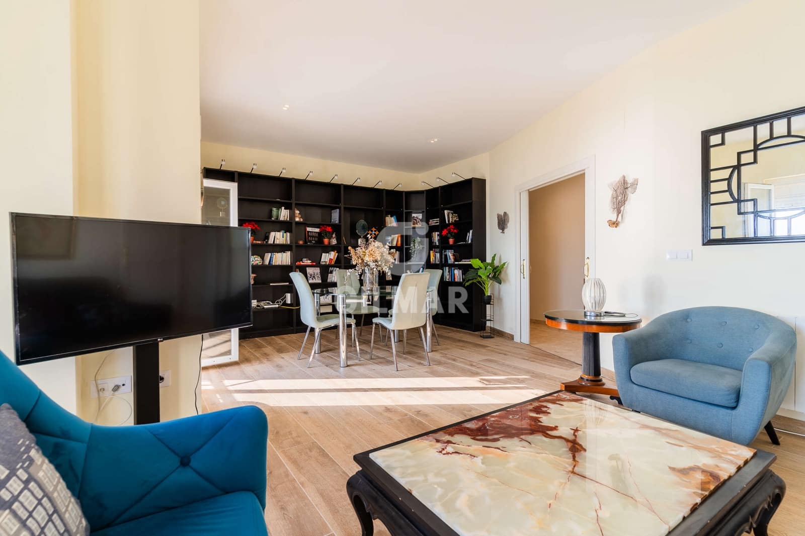 Piso de 5 habitaciones en Cádiz ciudad en venta con garaje - 990.000 € (Ref: 9956785)