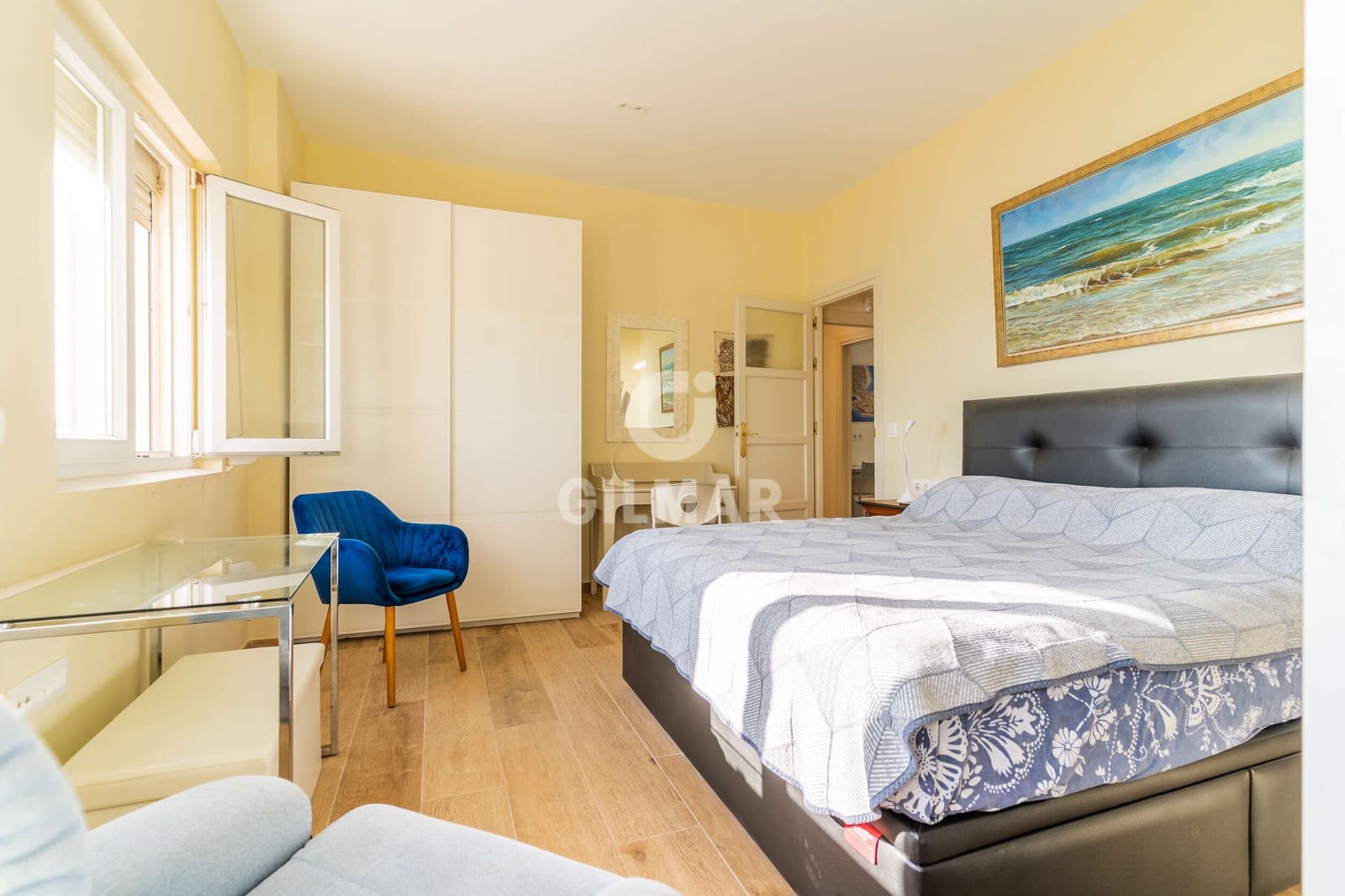 Piso de 5 habitaciones en Cádiz ciudad en venta con garaje - 990.000 € (Ref: 9956785)