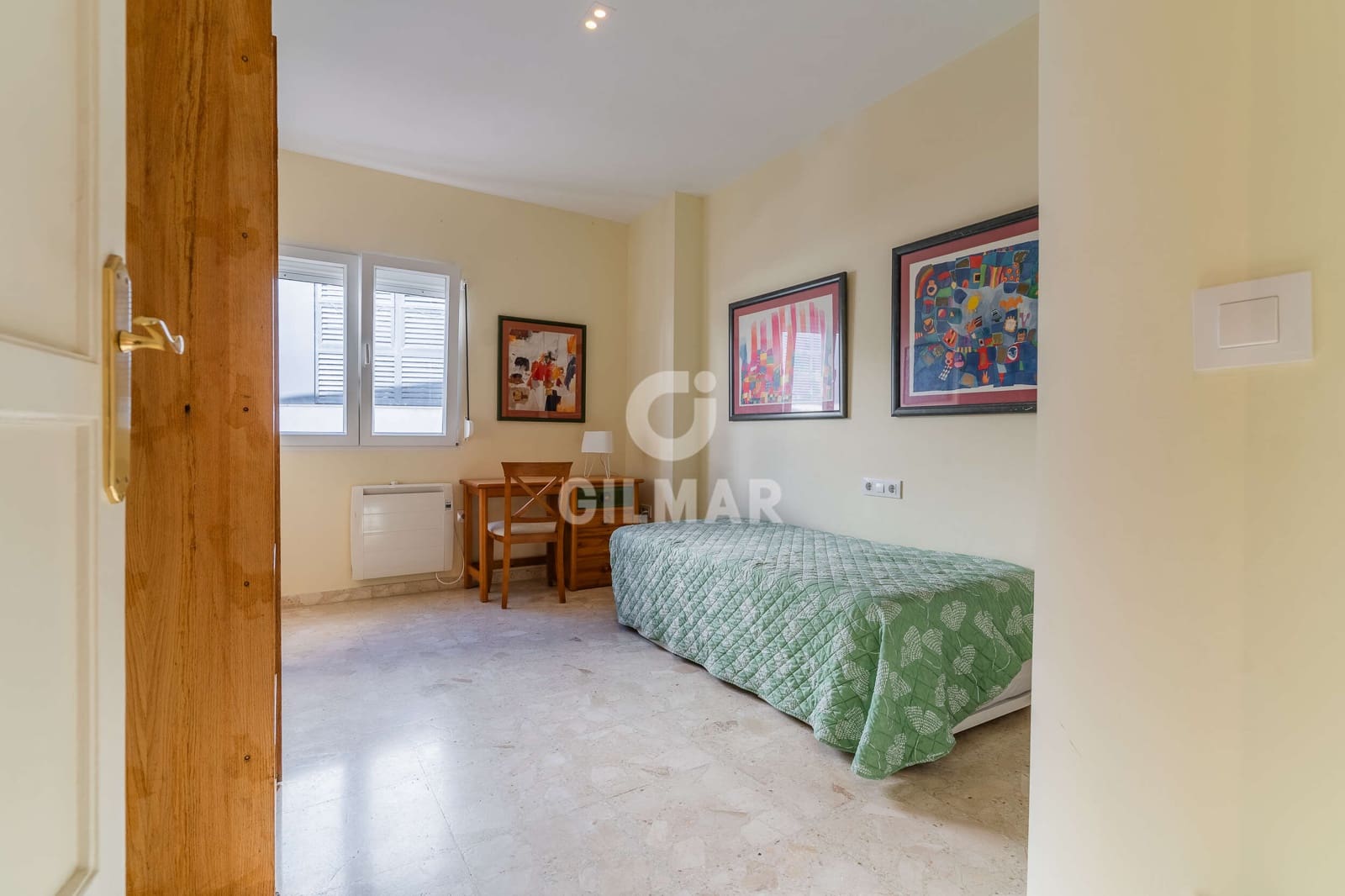 Piso de 5 habitaciones en Cádiz ciudad en venta con garaje - 990.000 € (Ref: 9956785)
