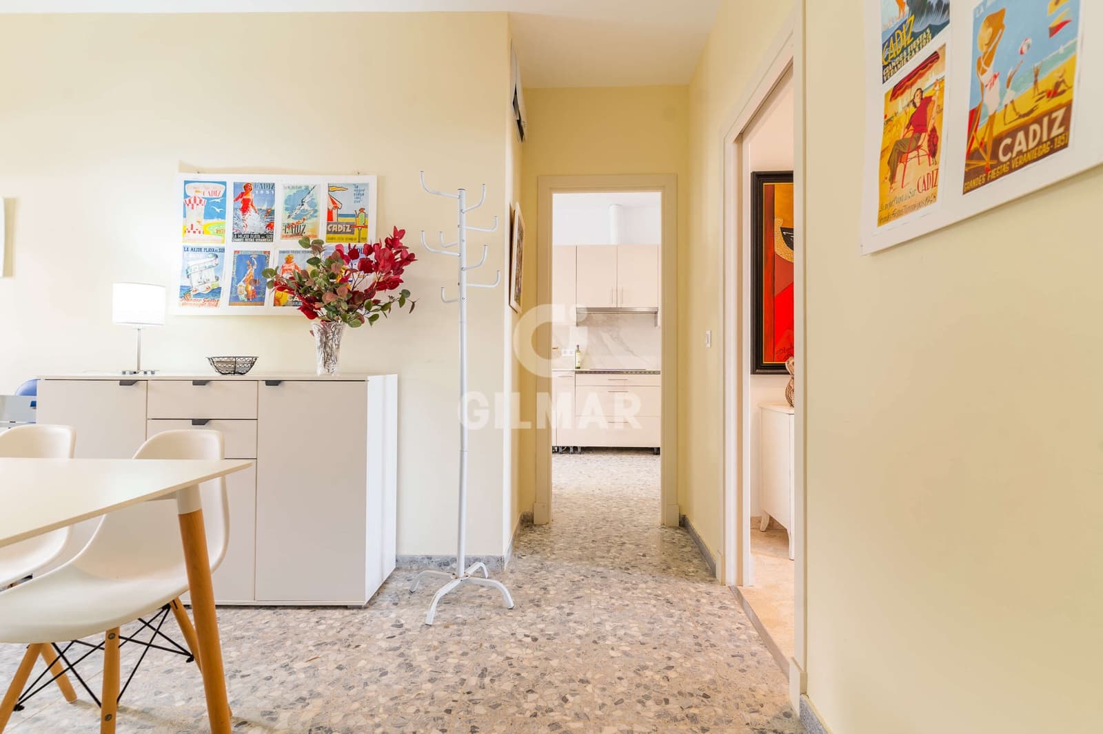 Piso de 5 habitaciones en Cádiz ciudad en venta con garaje - 990.000 € (Ref: 9956785)