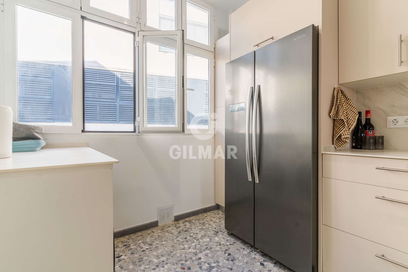 Piso de 5 habitaciones en Cádiz ciudad en venta con garaje - 990.000 € (Ref: 9956785)