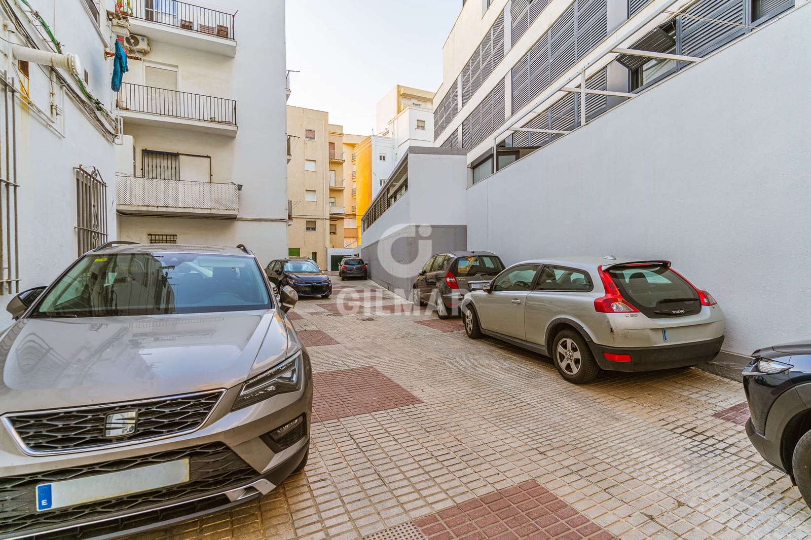 Piso de 5 habitaciones en Cádiz ciudad en venta con garaje - 990.000 € (Ref: 9956785)
