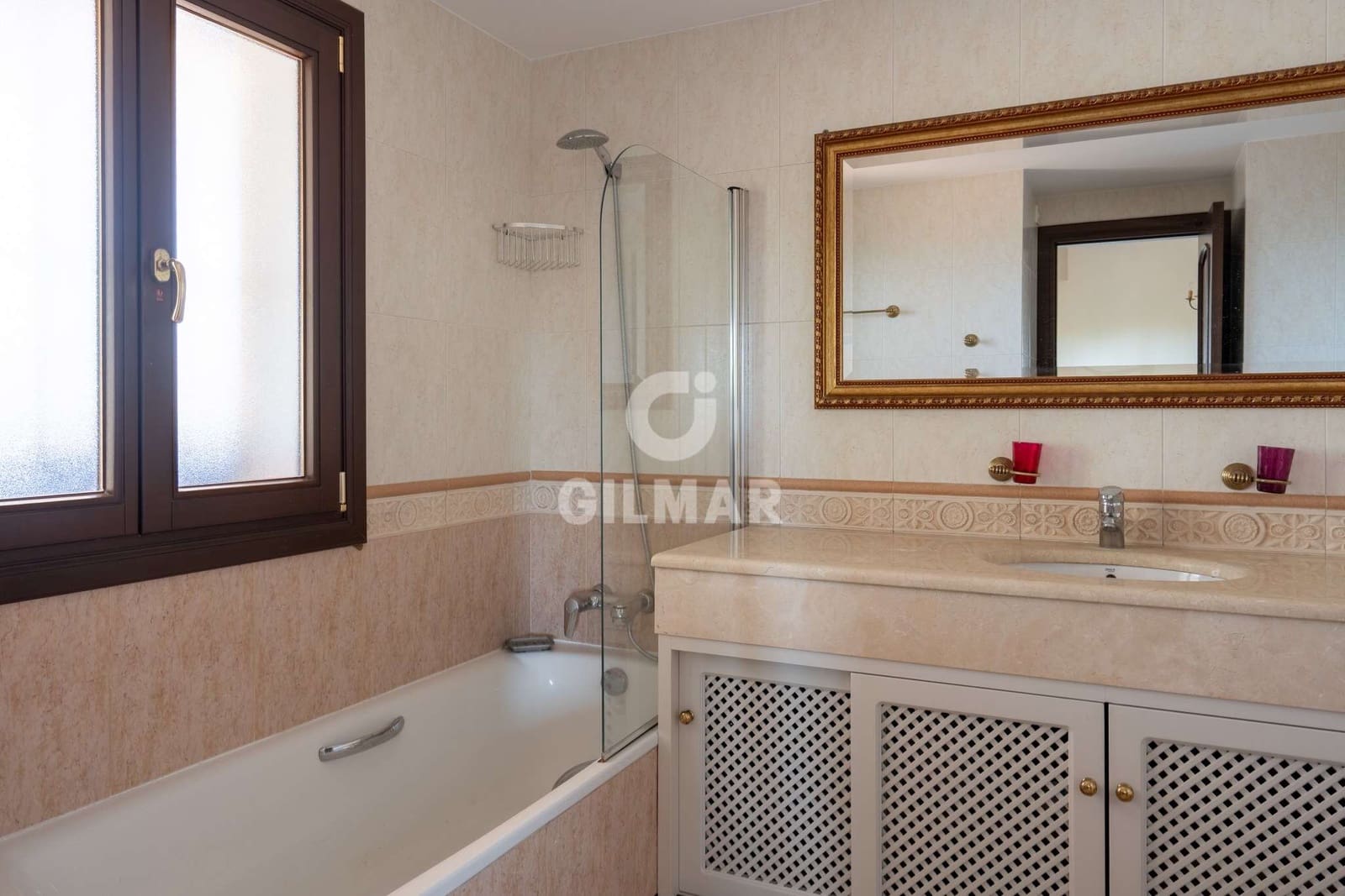 4 sovrum Villa till salu i El Rosario med pool garage - 2 250 000 € (Ref: 9958565)