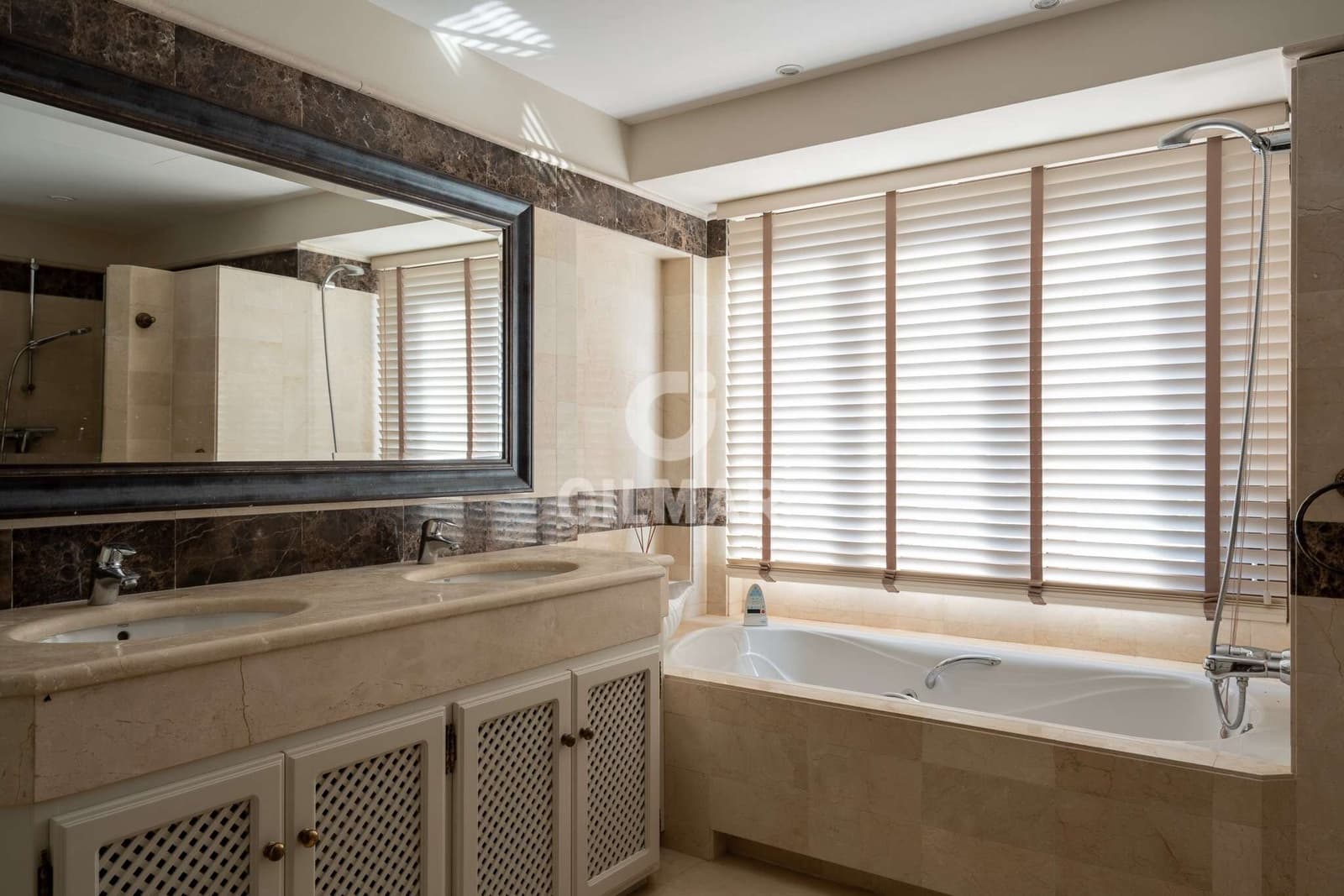 4 sovrum Villa till salu i El Rosario med pool garage - 2 250 000 € (Ref: 9958565)