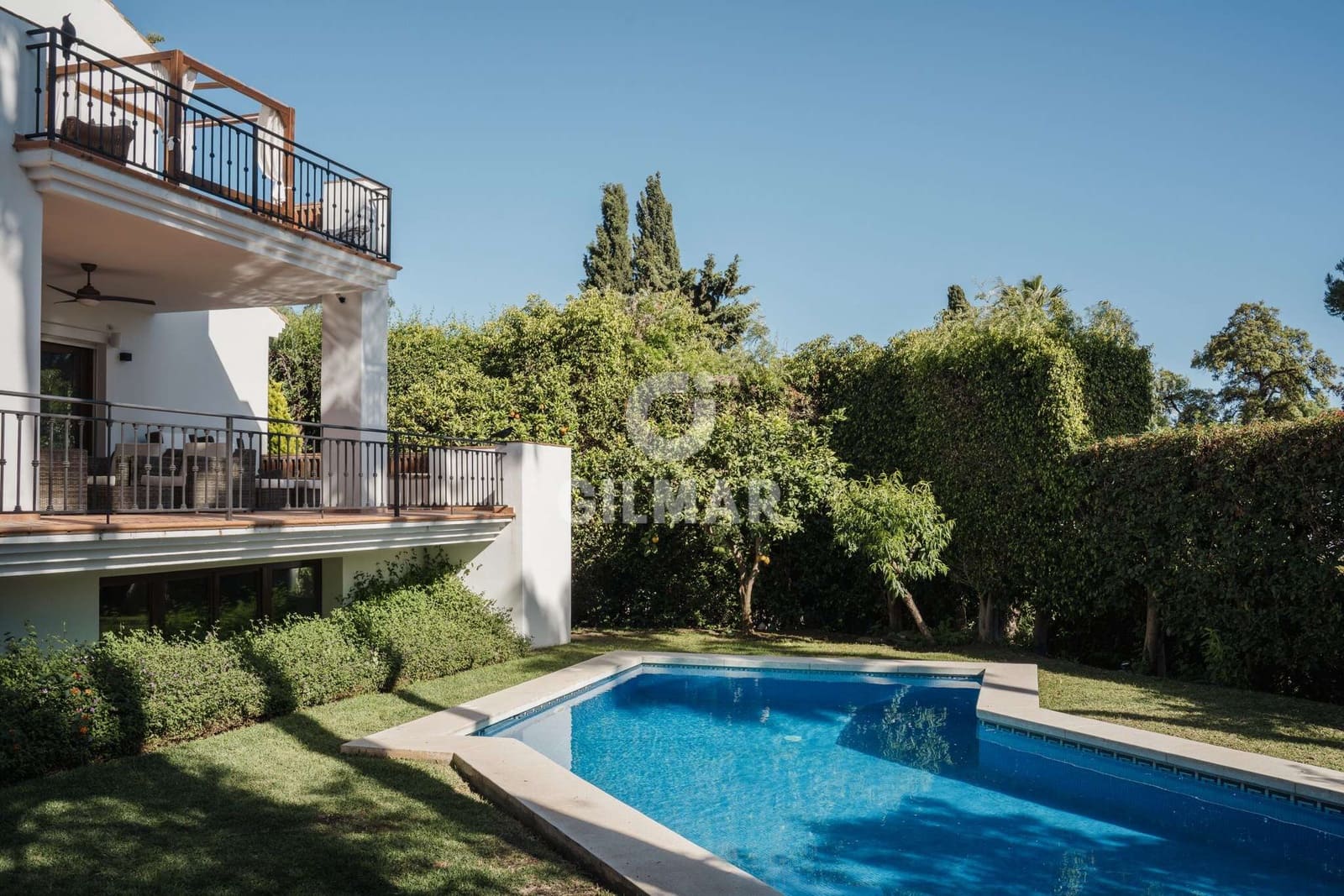 4 sovrum Villa till salu i El Rosario med pool garage - 2 250 000 € (Ref: 9958565)