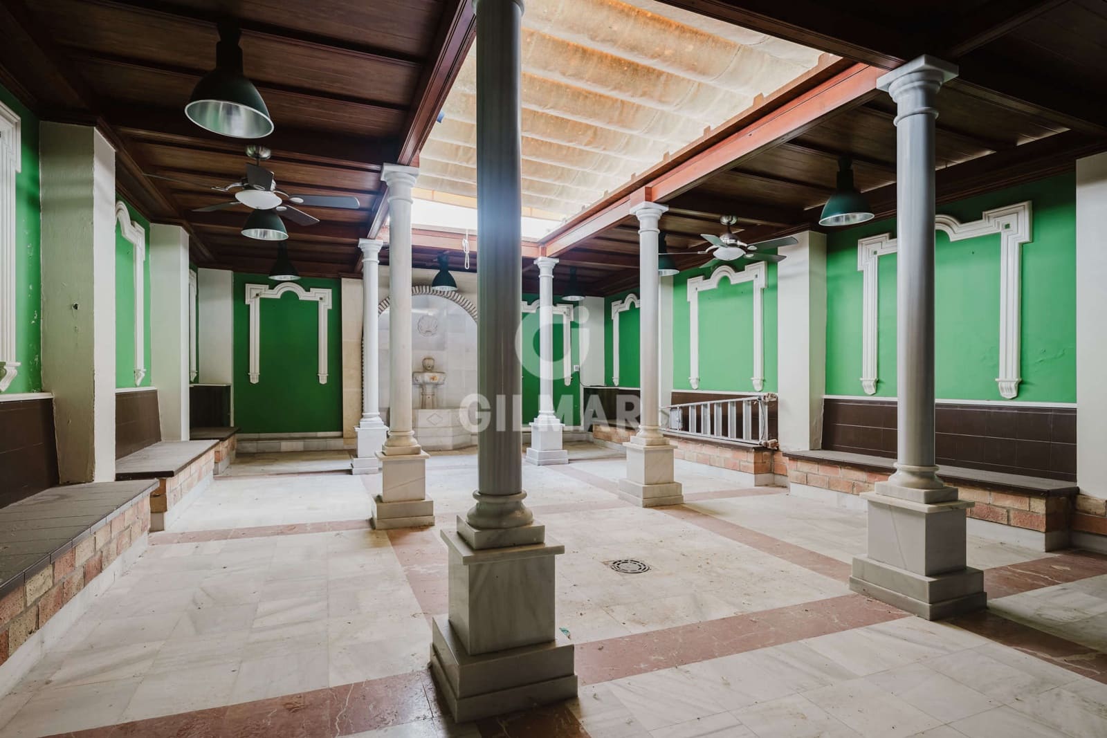 Local Comercial en El Puerto de Santa María en venta - 295.000 € (Ref: 9958842)