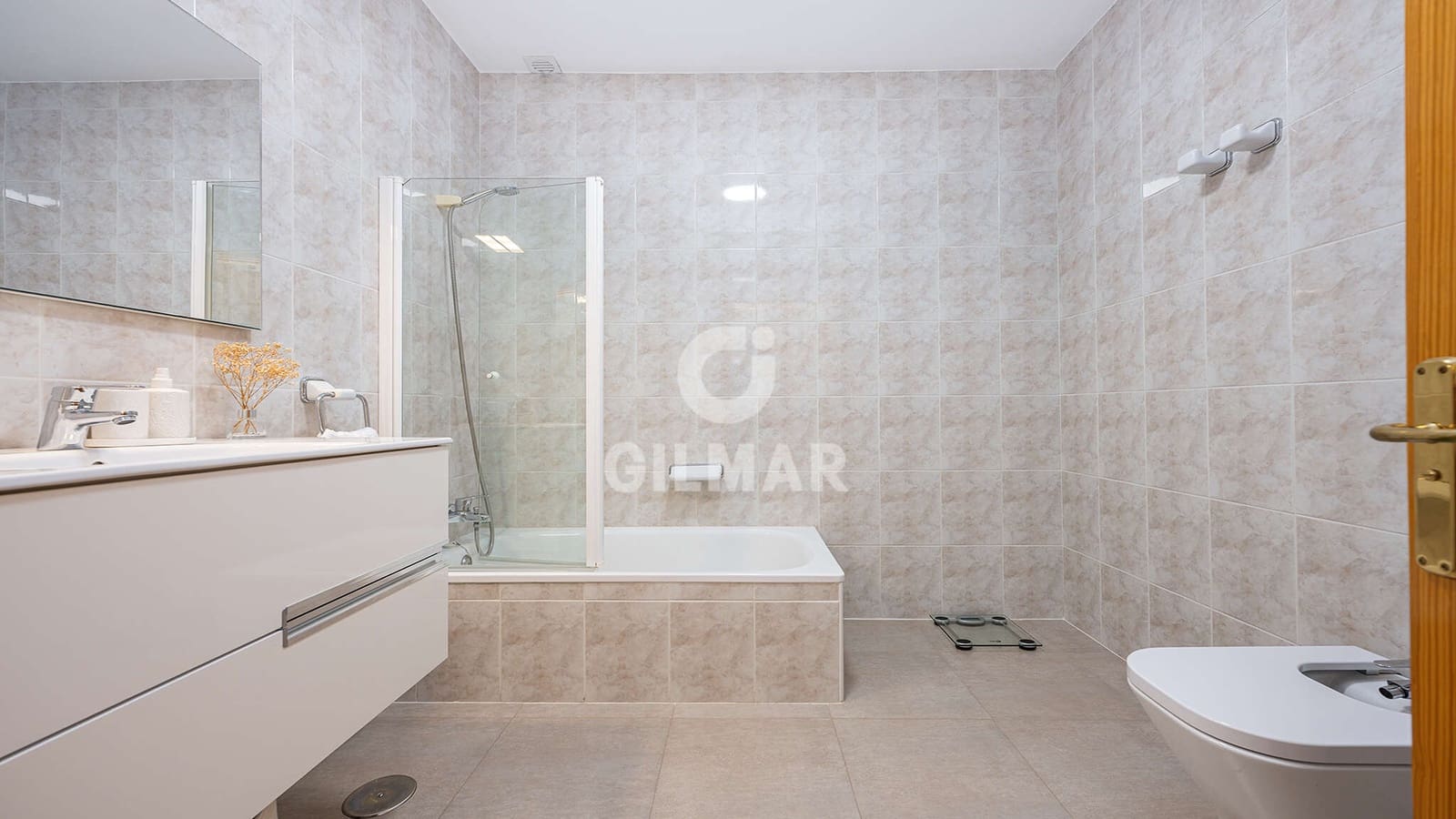 3 sypialnia Mieszkanie na sprzedaż w Las Palmas de Gran Canaria z garażem - 358 000 € (Ref: 9961637)