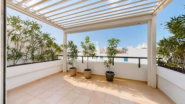 5 soverom Rekkehus til salgs i Torremuelle, Benalmádena med svømmebasseng garasje - € 559 000 (Ref: 9961642)