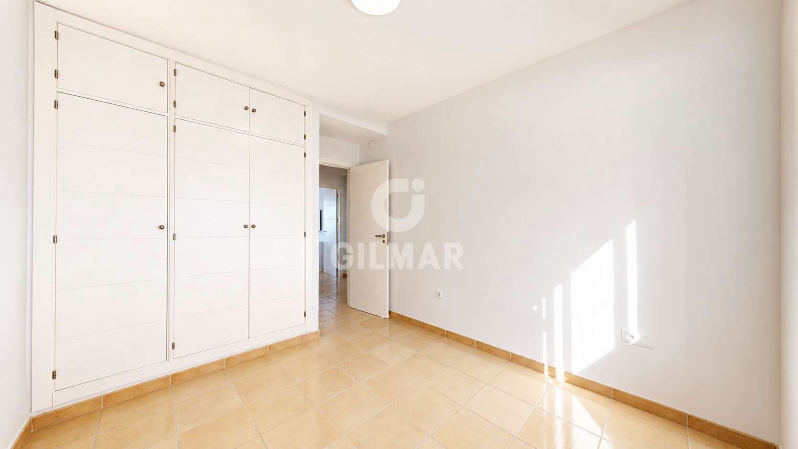 5 soverom Rekkehus til salgs i Torremuelle med svømmebasseng garasje - € 559 000 (Ref: 9961642)