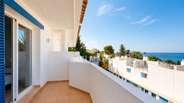 5 soverom Rekkehus til salgs i Torremuelle, Benalmádena med svømmebasseng garasje - € 559 000 (Ref: 9961642)