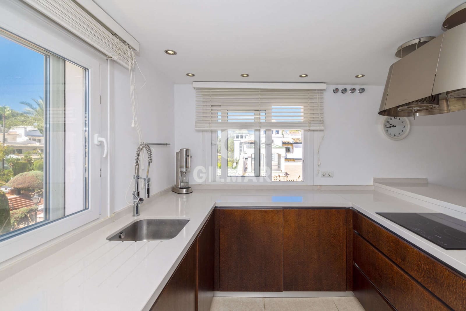3 soverom Penthouse til salgs i New Golden Mile - € 1 795 000 (Ref: 9961881)